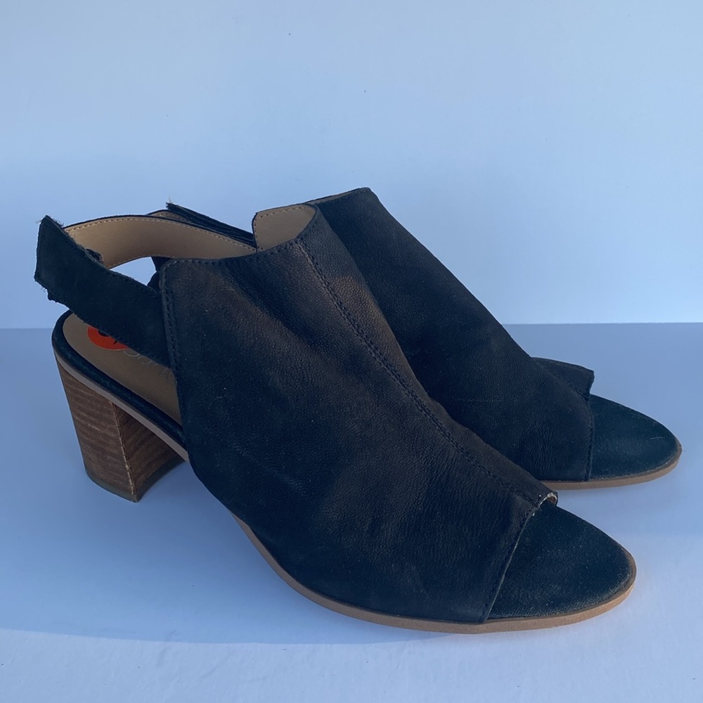 FrancoSarto Black Leather Upper Suede Helix Sandal Size 9.5